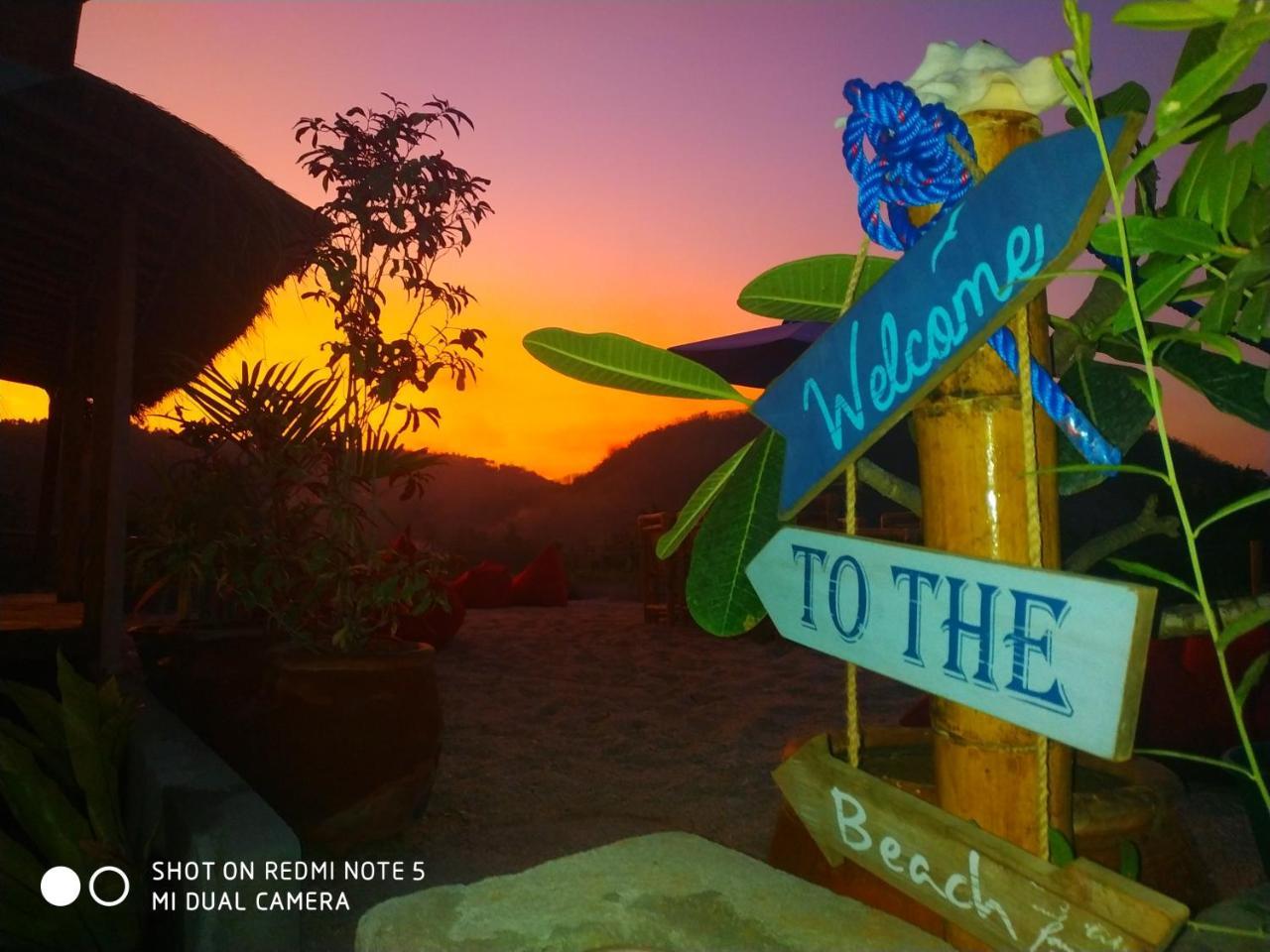 Hotel Surf Camp 79 Kuta  Zewnętrze zdjęcie