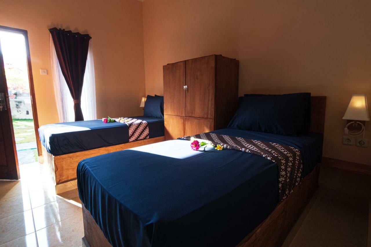 Hotel Surf Camp 79 Kuta  Zewnętrze zdjęcie