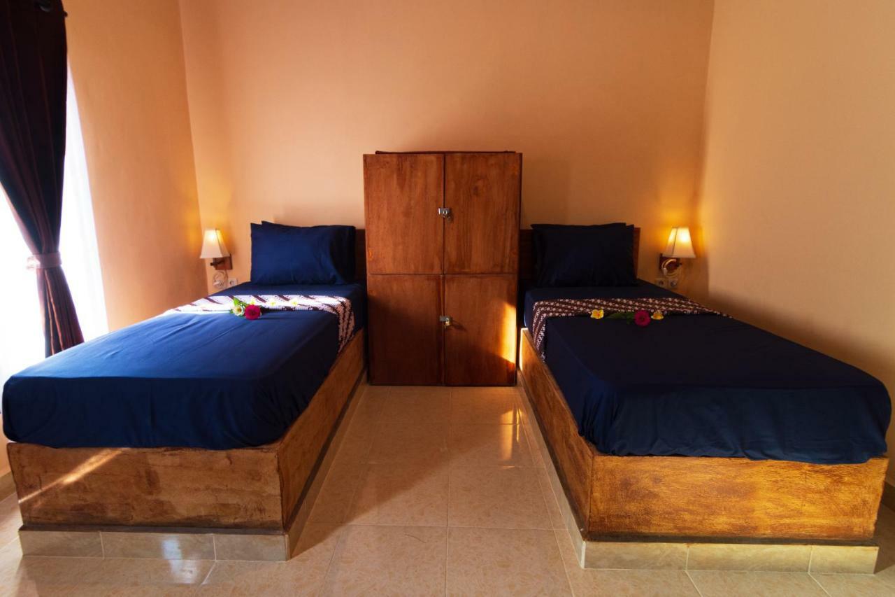 Hotel Surf Camp 79 Kuta  Zewnętrze zdjęcie